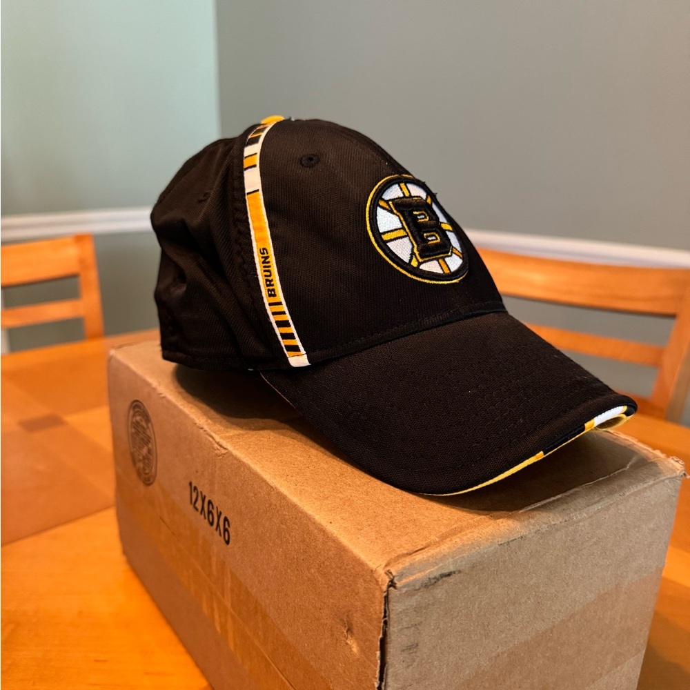 Boston Bruins Reebok Hat